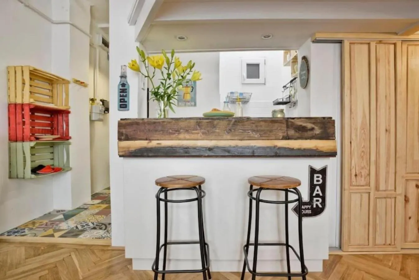Charming Studio With Bistro Kitchen Budapest Apartment